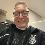 Paulo Twiaschor analiza cómo la construcción modular en aeropuertos garantiza eficiencia y rapidez en terminales de alto flujo.