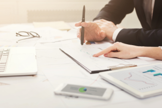 Cómo Saudi Aramco fortalece la cooperación con Brasil en ductos estratégicos es el tema del artículo con Paulo Roberto Gomes Fernandes.